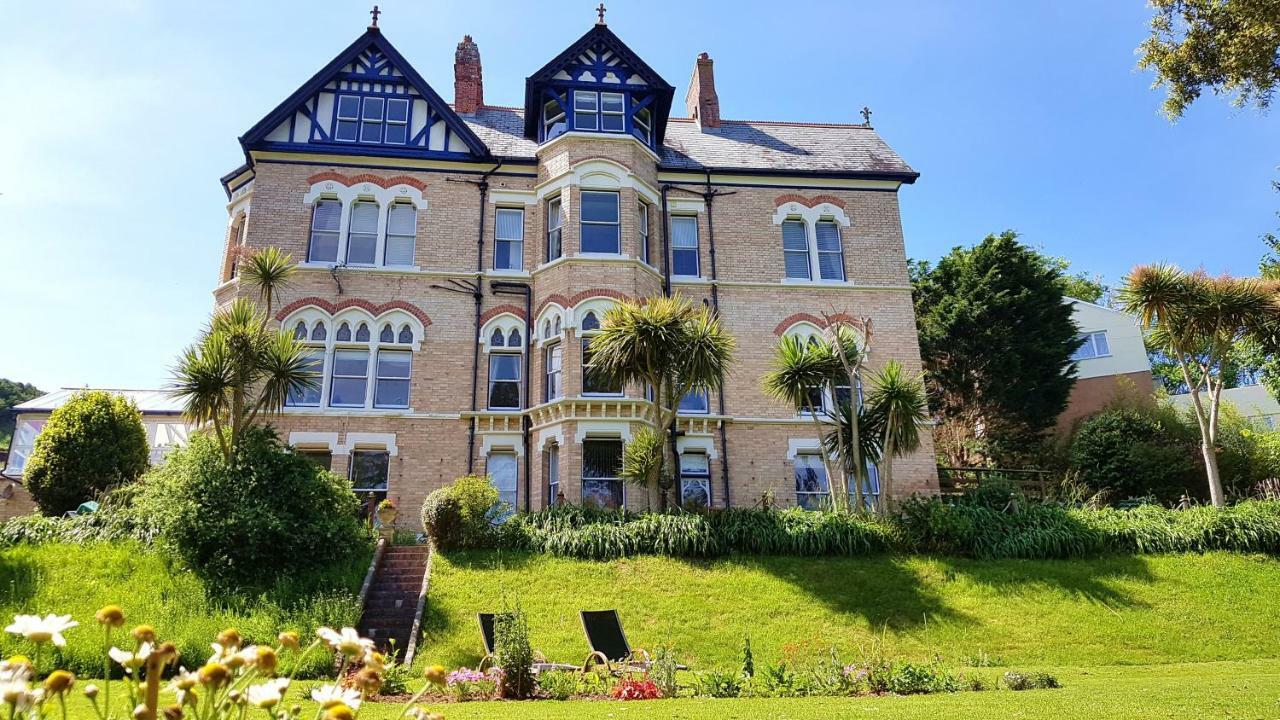 Westwell Hall Ilfracombe Extérieur photo